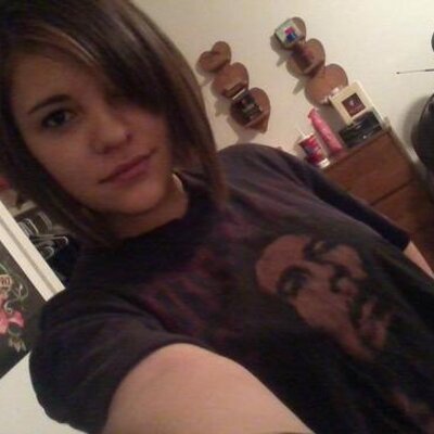 Profile Picture of Rhiannon Luera (@ray_ray42) on Twitter