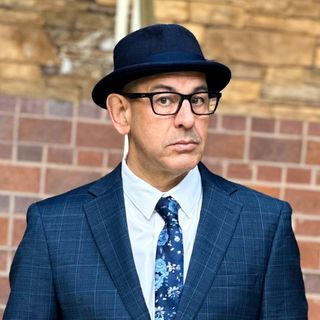 Profile Picture of Simon Majumdar (@simonmajumdar) on Instagram
