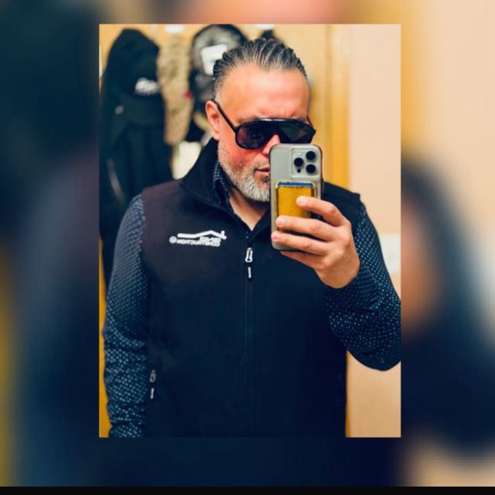 Profile Picture of user784836779295 (@randycorp) on Tiktok