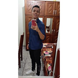 Profile Picture of Roberty Wiverg (@roberty.goncalves.121) on Facebook