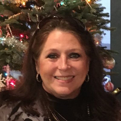 Profile Picture of Mary Key (@mkeyr54) on Twitter