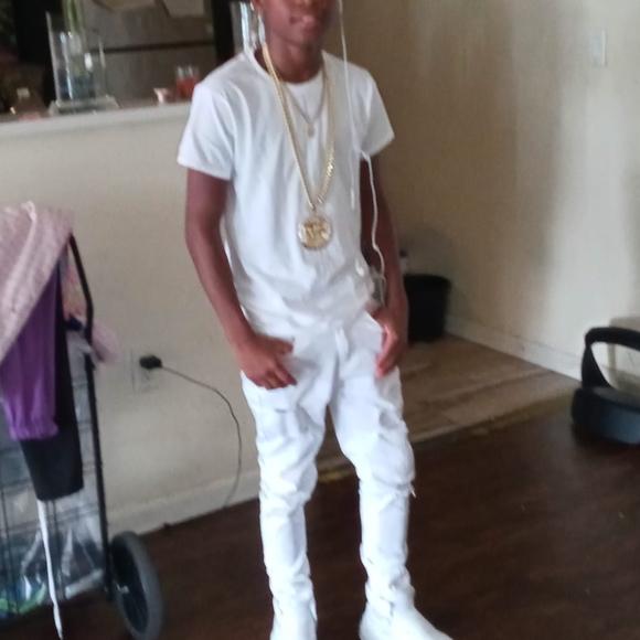 Profile Picture of Tyree Modlin (@tyreemodlin1) on Poshmark