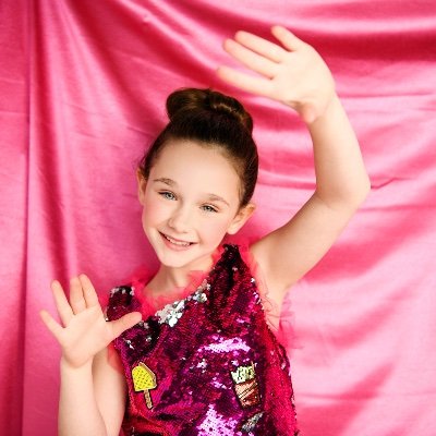 Profile Picture of Jorie Blake Rosen (@JorieBlakeRosen) on Twitter