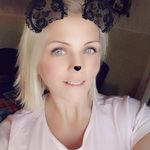 Profile Picture of Melissa Hu (@melissa.hutter.10) on Instagram
