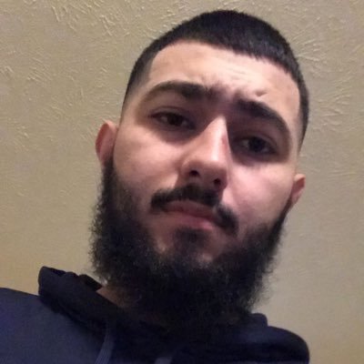 Profile Picture of Rob Tee (@robert_anirejit) on Twitter