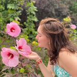 Profile Picture of Elizabeth Montoya-LaPorte (@elizabethamll) on Instagram