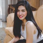 Profile Picture of Veronica McClintock Fong ✈🌻 (@mccnica) on Instagram