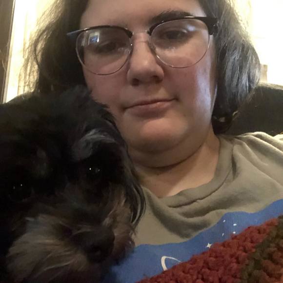 Profile Picture of Robin Thaxton (@robin_thaxton) on Poshmark