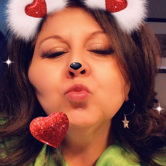 Profile Picture of Phyllis Bruno (@phyllisbruno716) on Poshmark