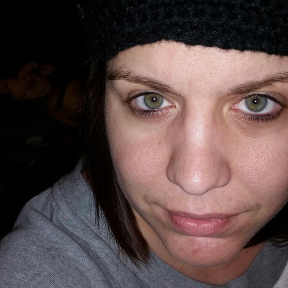 Profile Picture of Valerie Amstutz (@valams) on Poshmark