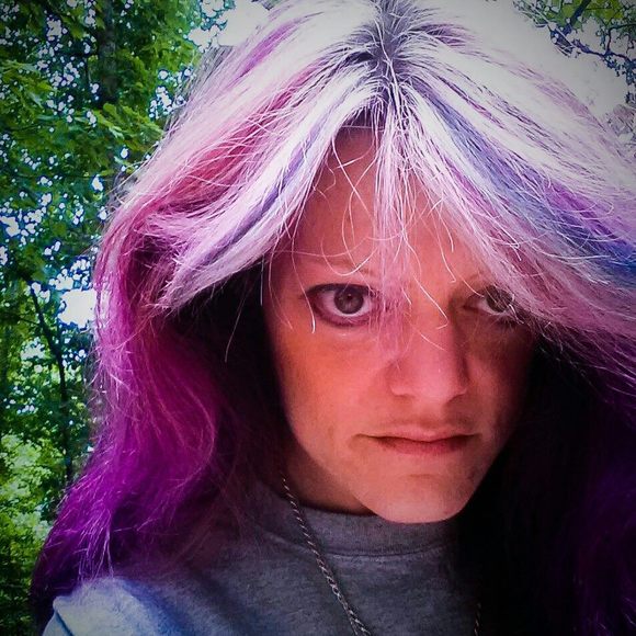 Profile Picture of Tara Steelman (@tarasteelman) on Poshmark