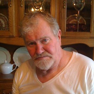Profile Picture of Dave Crateau (@crateau.sharon) on Facebook