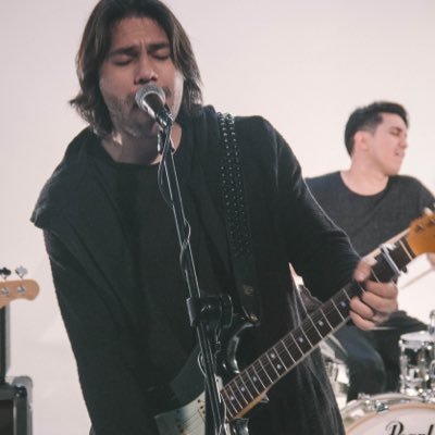 Profile Picture of Javier Serrano (@javierguitars) on Twitter