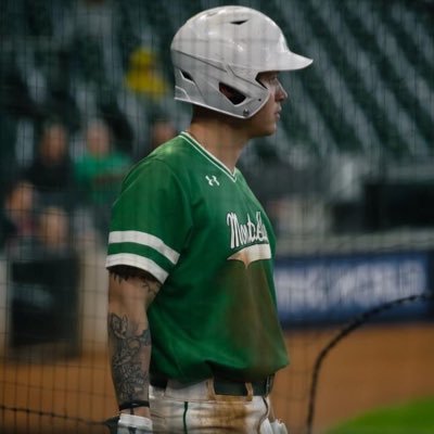 Profile Picture of Clay Lockett (@9LockettClay) on Twitter