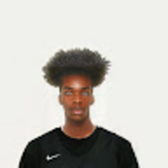 Profile Picture of Danon David (@danondavid) on Poshmark