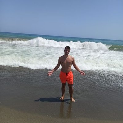 Profile Picture of Pedro Escobar (@PeterEscobar96) on Twitter