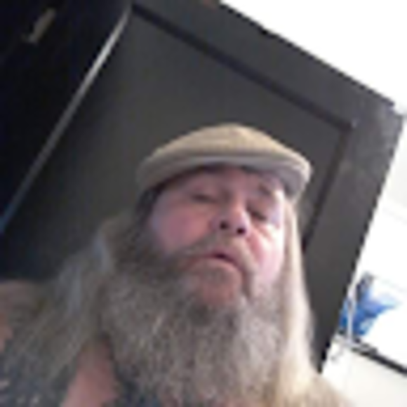 Profile Picture of Kenneth Benard (@kennethbenard) on Poshmark