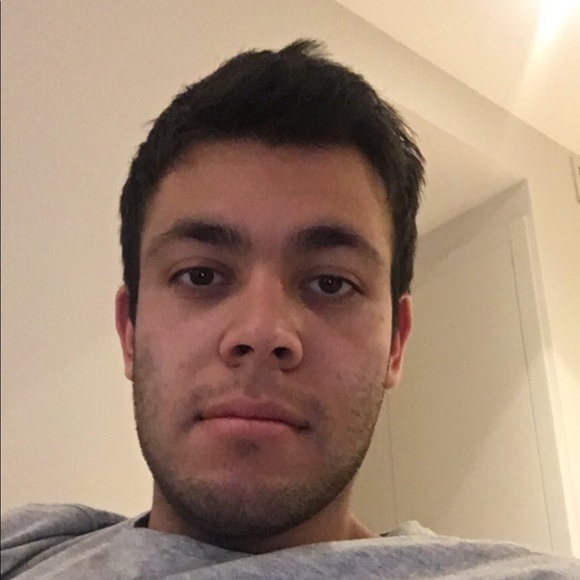 Profile Picture of Jacob Seymour (@giyu_san2428) on Poshmark