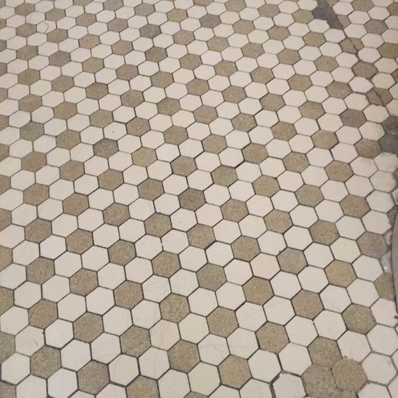 Profile Picture of Steve Tang (@stevet99) on Poshmark