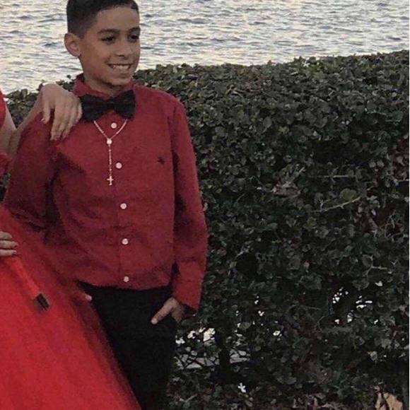 Profile Picture of Fernando Virgen (@fernando_bv) on Poshmark