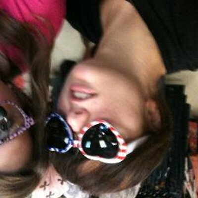 Profile Picture of Alice Tanner (@charmedkiller) on Twitter