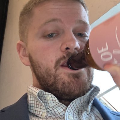 Profile Picture of Matt Rivera (@MatthewJamess_) on Twitter