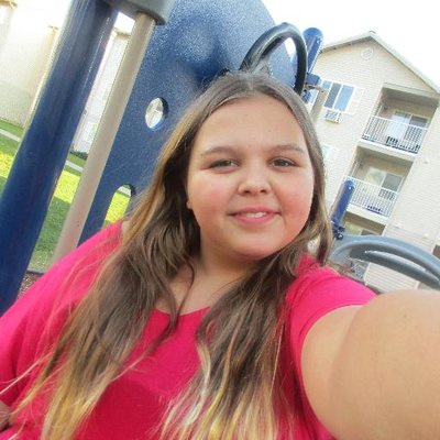 Profile Picture of Emily McGregor (@EmilyMcGregor10) on Twitter