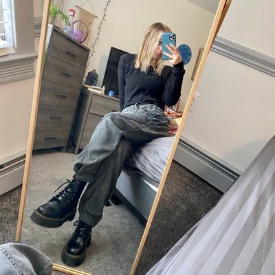 Profile Picture of Taylor Walsh (@taaywalsh) on Twitter