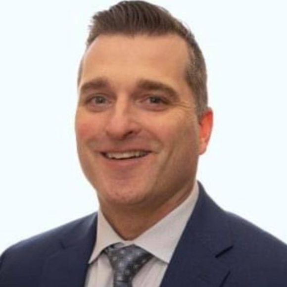 Profile Picture of Shawn Eltom (@seltom) on Poshmark