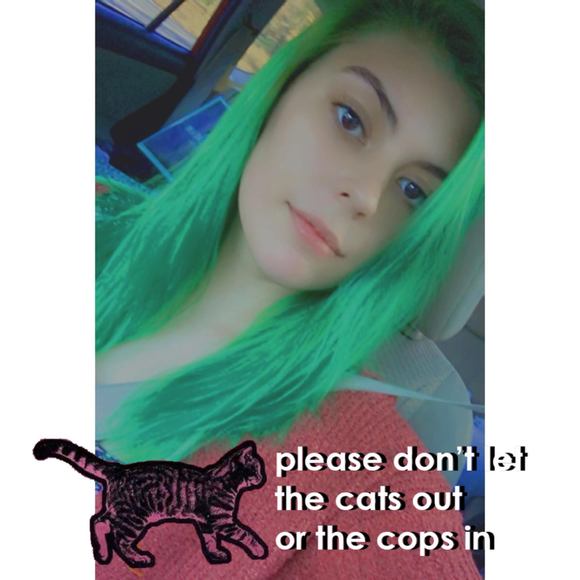 Alex Costello - Poshmark Profile Picture of Alex Costello (@alexcostello628) on Poshmark