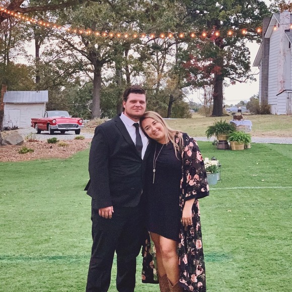 Profile Picture of Jessica Meenaghan (@xcherrycrushx) on Poshmark