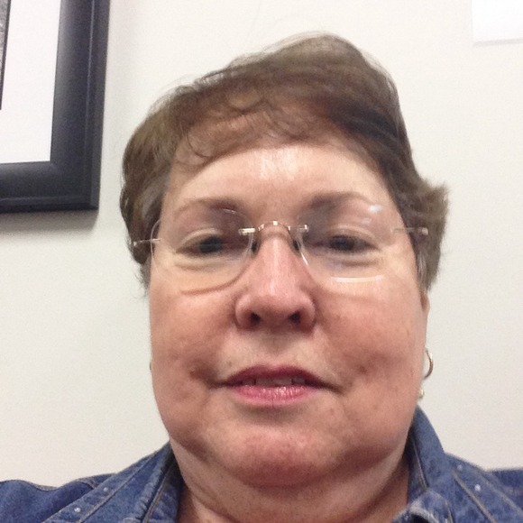 Profile Picture of Lillian Hughes (@lhughes44) on Poshmark