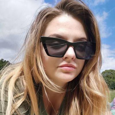 Profile Picture of Claire Hyland (@ClaireHyland26) on Twitter