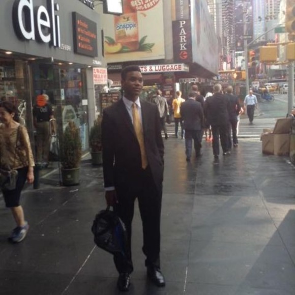 Profile Picture of Glenn Grant (@ggrant315) on Poshmark