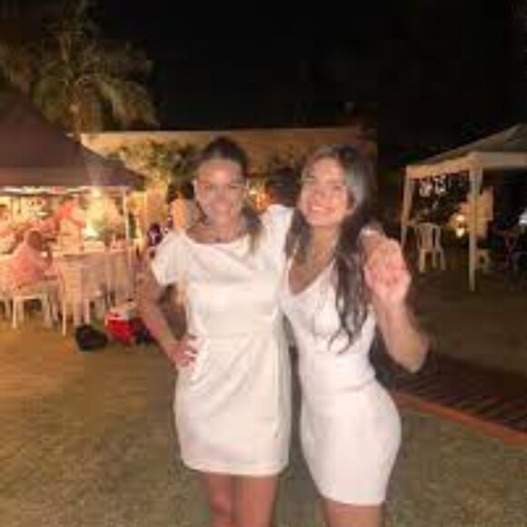 Profile Picture of Isabelle Hamilton (@isabelle_hamilt) on Poshmark