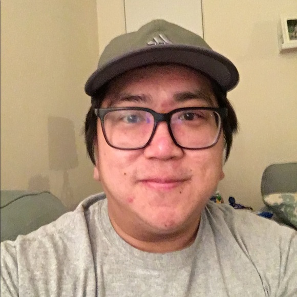 Profile Picture of Kenneth Reynolds (@kenolds) on Poshmark