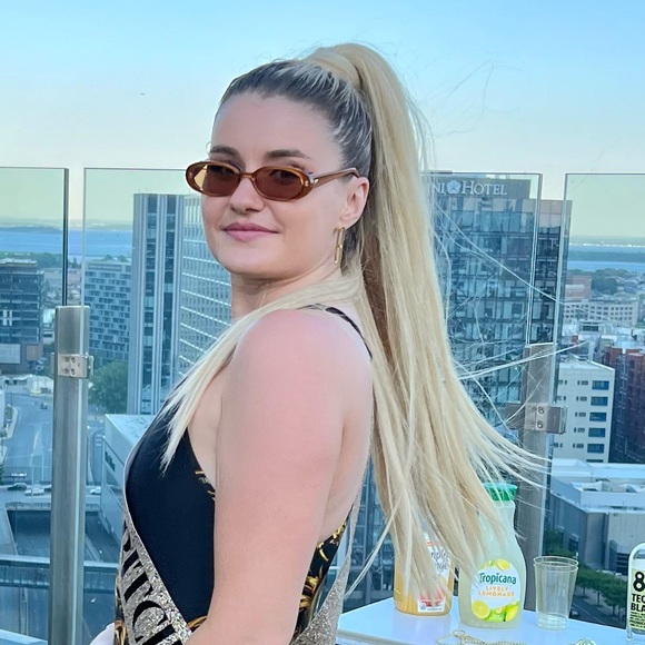 Profile Picture of Michaela Casey (@michaelakcasey) on Poshmark