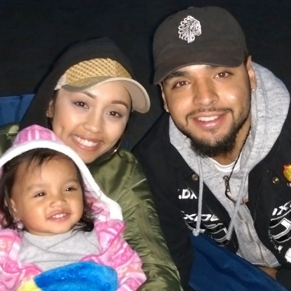 Profile Picture of Isabel krizia Purificacion (@isabelkp) on Poshmark