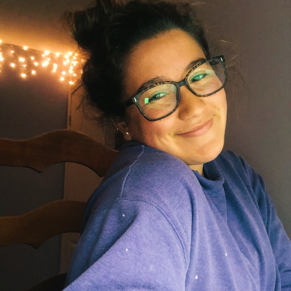 Profile Picture of Faith Cobaugh (@fcobaugh) on Poshmark