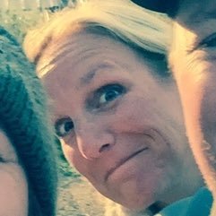 Amy Chouinard - Twitter Profile Picture of Amy Chouinard (@AmyLChouinard) on Twitter