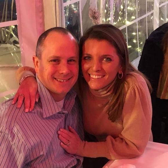 Profile Picture of Lori Schriefer (@bucicchlori) on Poshmark