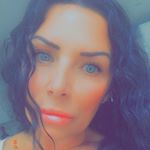 Profile Picture of Lisa Irvin-Parkinson (@frizzylizzylisa) on Instagram