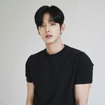 Profile Picture of Lee Jung Shik (@jungsikfan) on Instagram