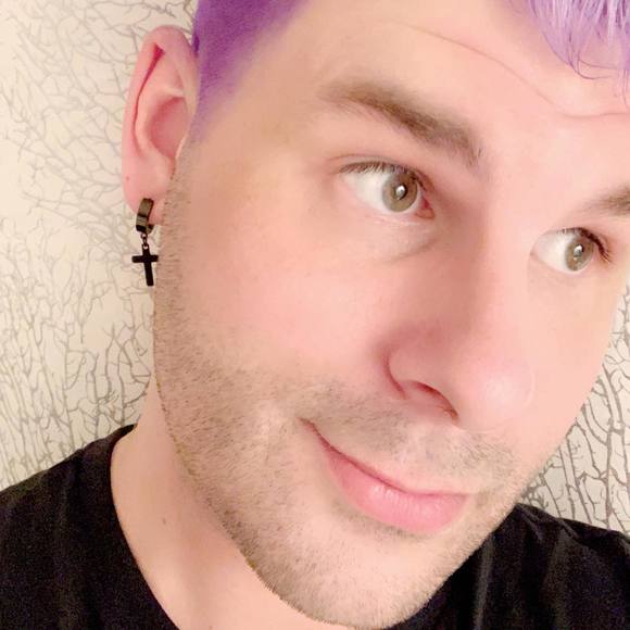 Profile Picture of Russell Daniel (@russelljr88) on Poshmark