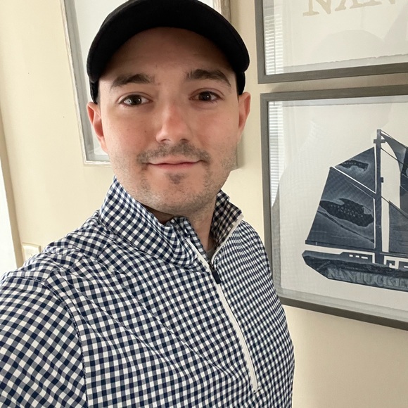 Profile Picture of Peter Castoldi (@pcastoldi) on Poshmark