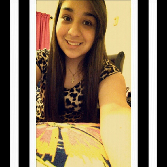Profile Picture of Janeth Acosta (@fer1569) on Poshmark