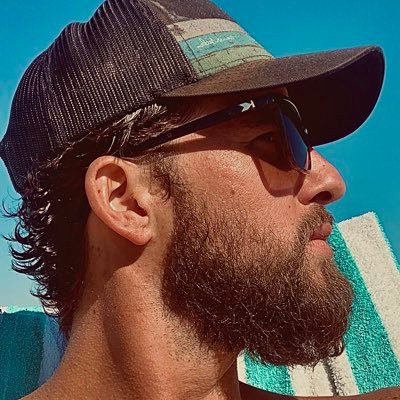 Profile Picture of Joe Charmello (@joechar15) on Twitter