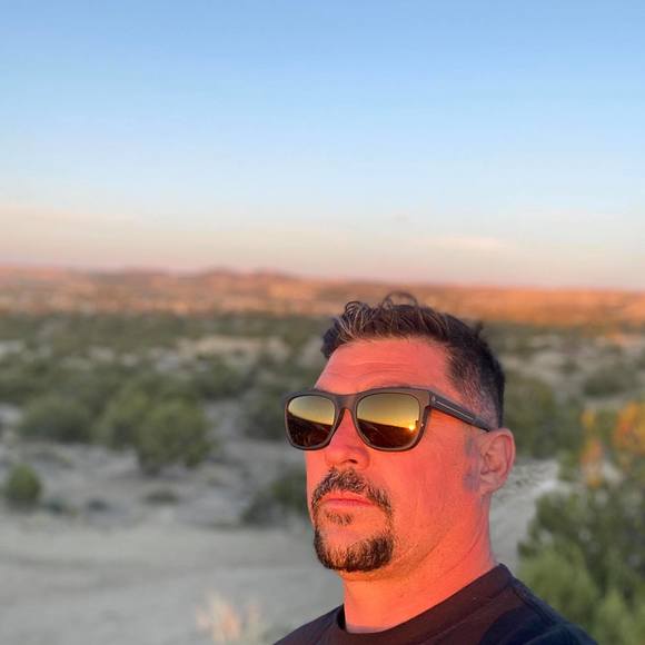 Profile Picture of Jeremiah Chavez (@miahdaliah) on Poshmark