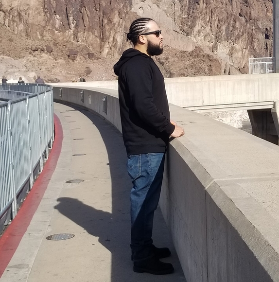 Profile Picture of Nick Rivera (@nickrivera2714) on Poshmark