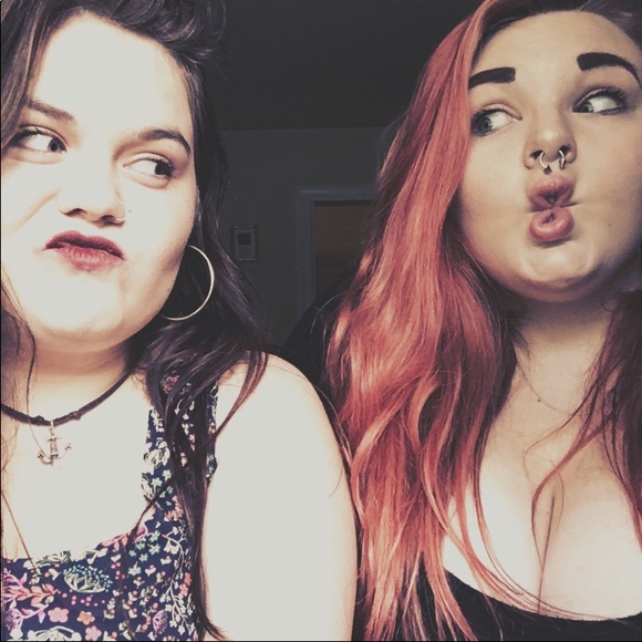 Profile Picture of Abby Hepler (@abby88m) on Poshmark